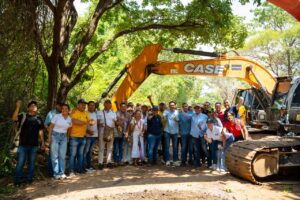 “Ernesto Orozco le está cumpliendo a la Sierra Nevada”: comunidad celebra pavimentación de la vía Río Seco–La Mina